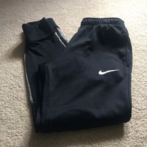 Girls size large Nike sweatpants